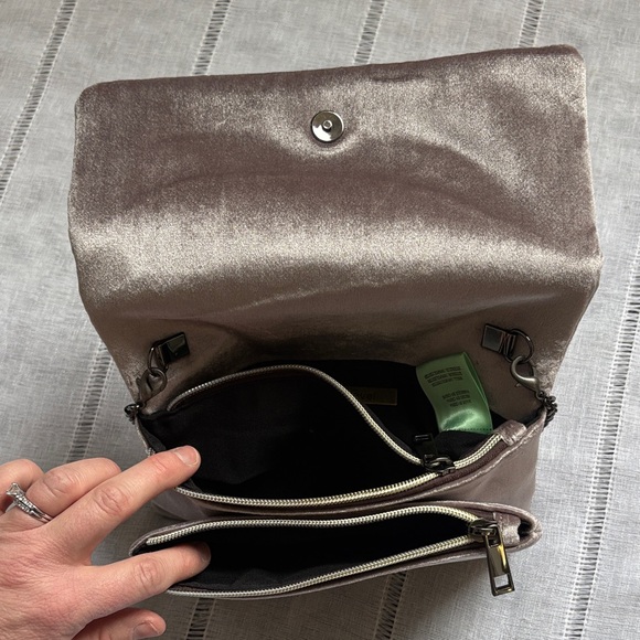 Street Level Velvet Lavender Crossbody/Clutch Bag. - Picture 8 of 13
